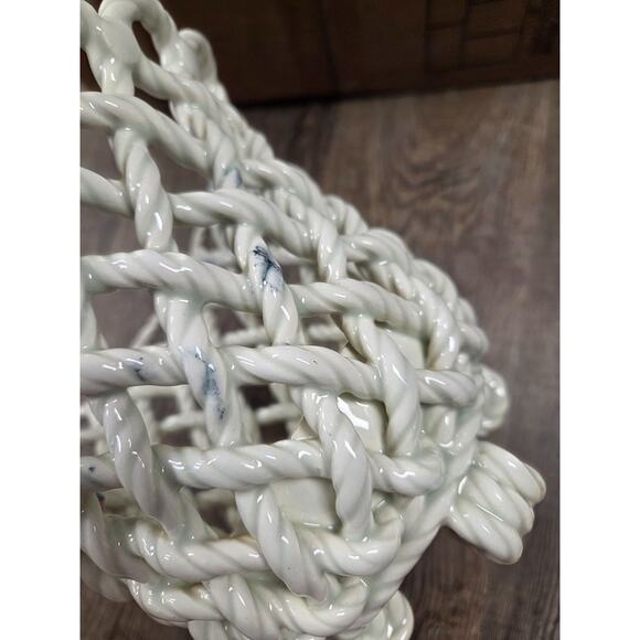 Vintage White & Green Porcelain Lattice Rope Basket Spain Simple Cottage Core - Picture 6 of 8